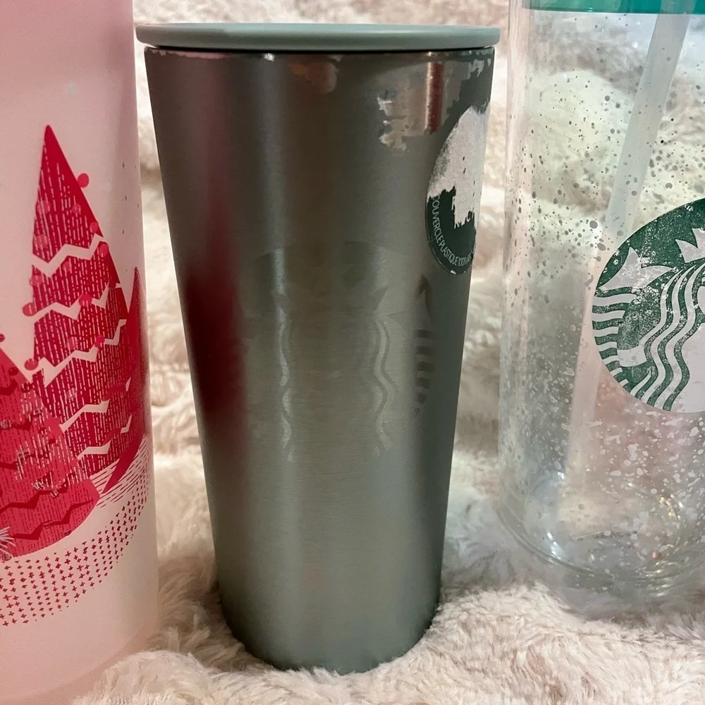 Set of 5 Starbucks coffeee cups